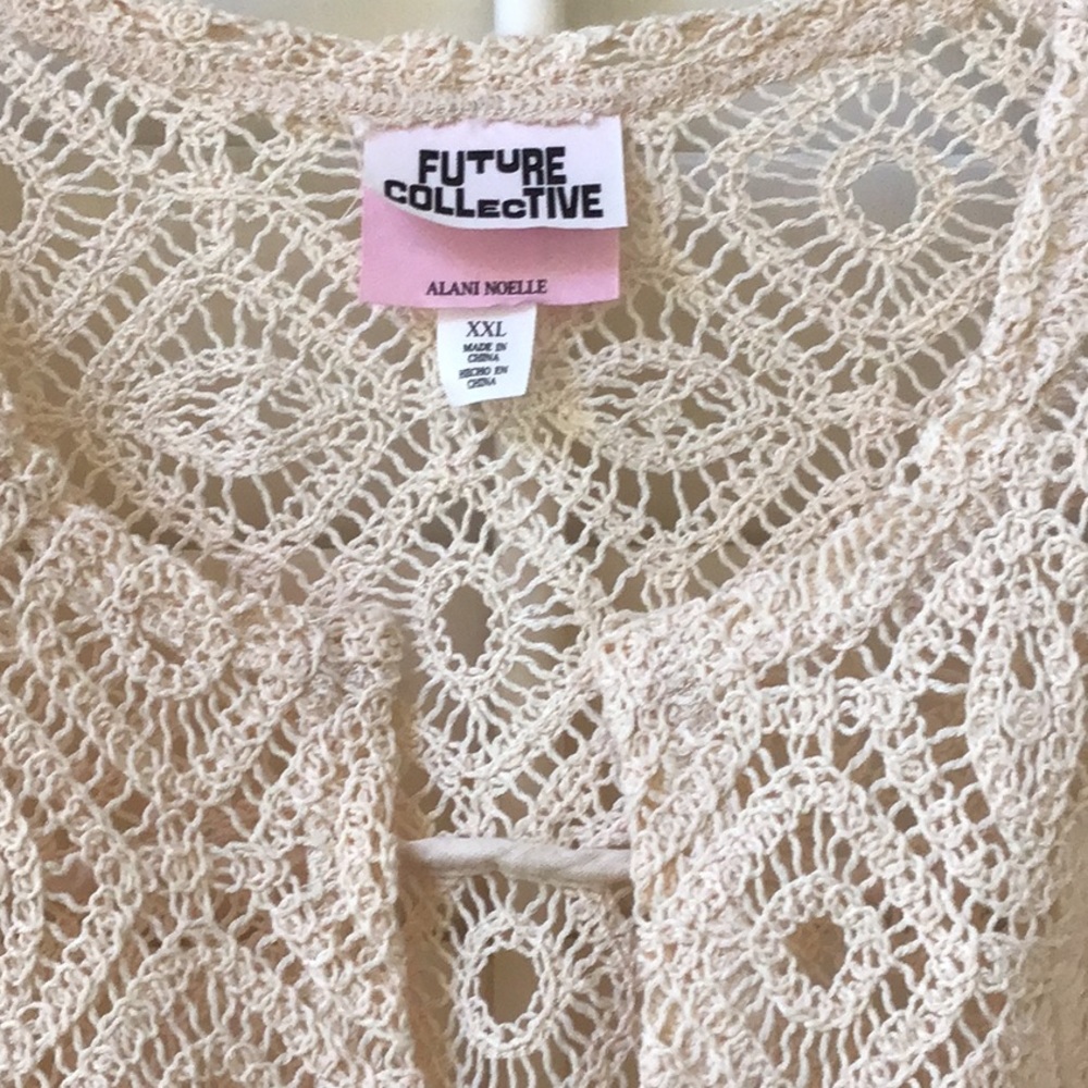 Lace Top - Picture 3 of 5